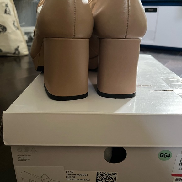 Brand New & Other Stories Nude Leather Loafer Pump sz38 - Picture 2 of 4